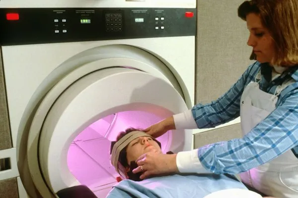 MRI scanner in a diagnostic imaging suite, representing Independent Diagnostic Testing Facility billing